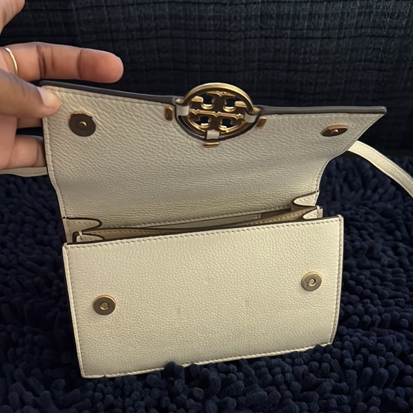 Tory Burch purse - Picture 4 of 6